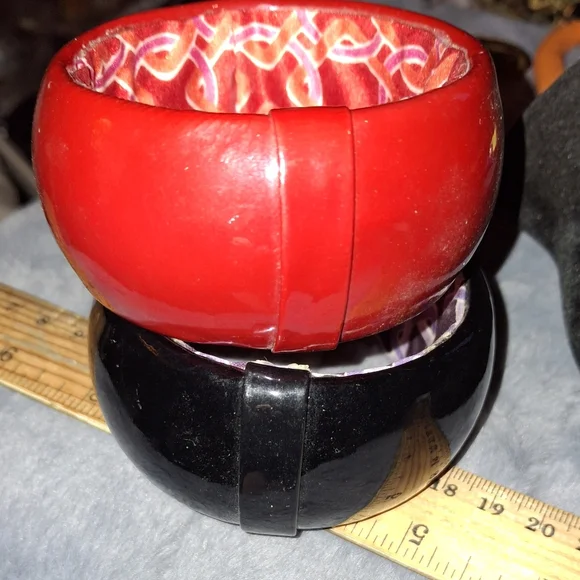 Statement Bangle Wide Bracelet Inner Lining Red And Black Set Of Two - Picture 2 of 8